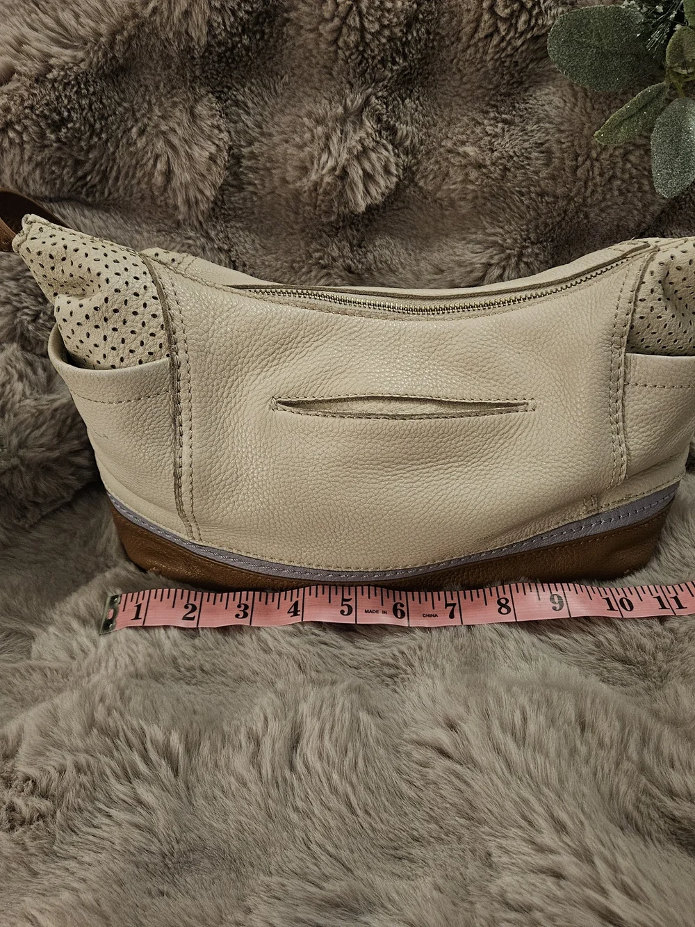 The Sak Leather Hobo Shoulder Bag Cream Ivory Cognac Lavender
